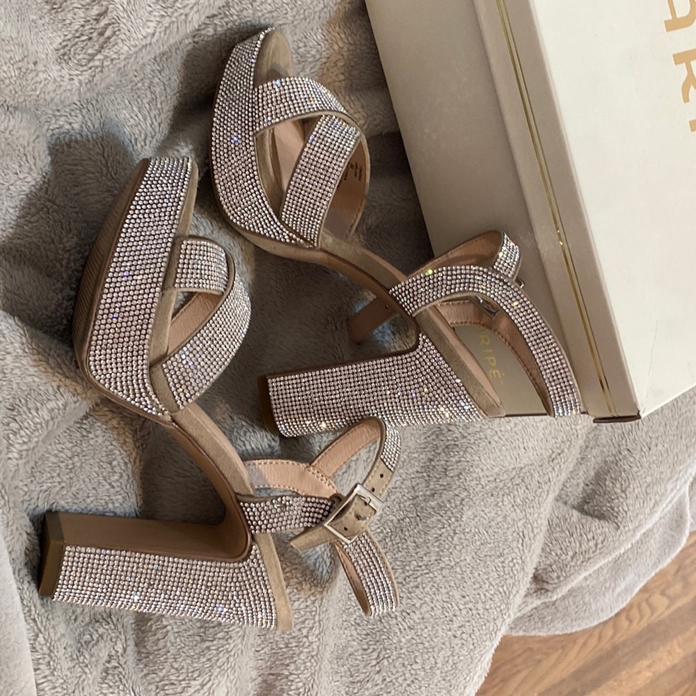 Maripe platform heels